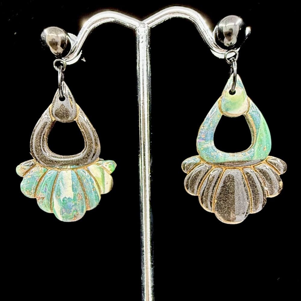 Retro Luxe Fan Drop Earrings