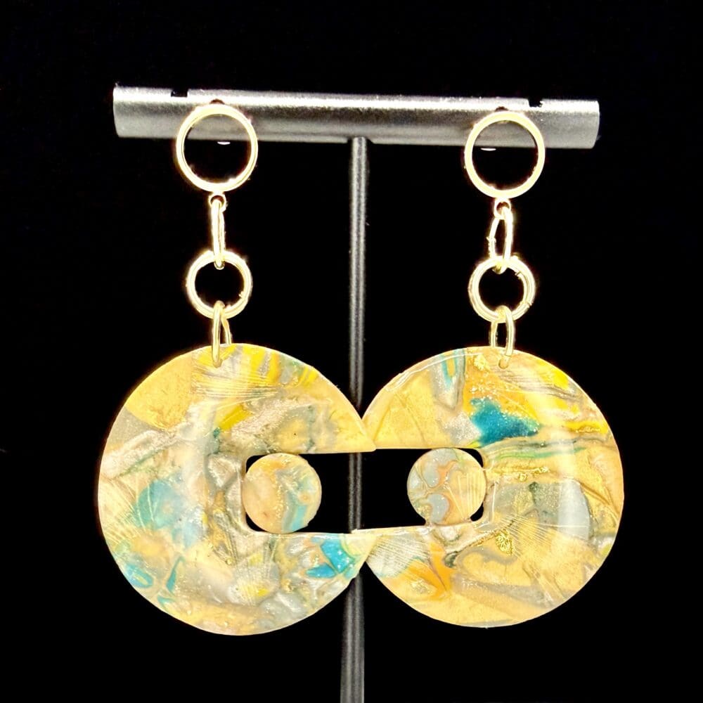 Beachy Luxe Round Geometric Drop Earrings