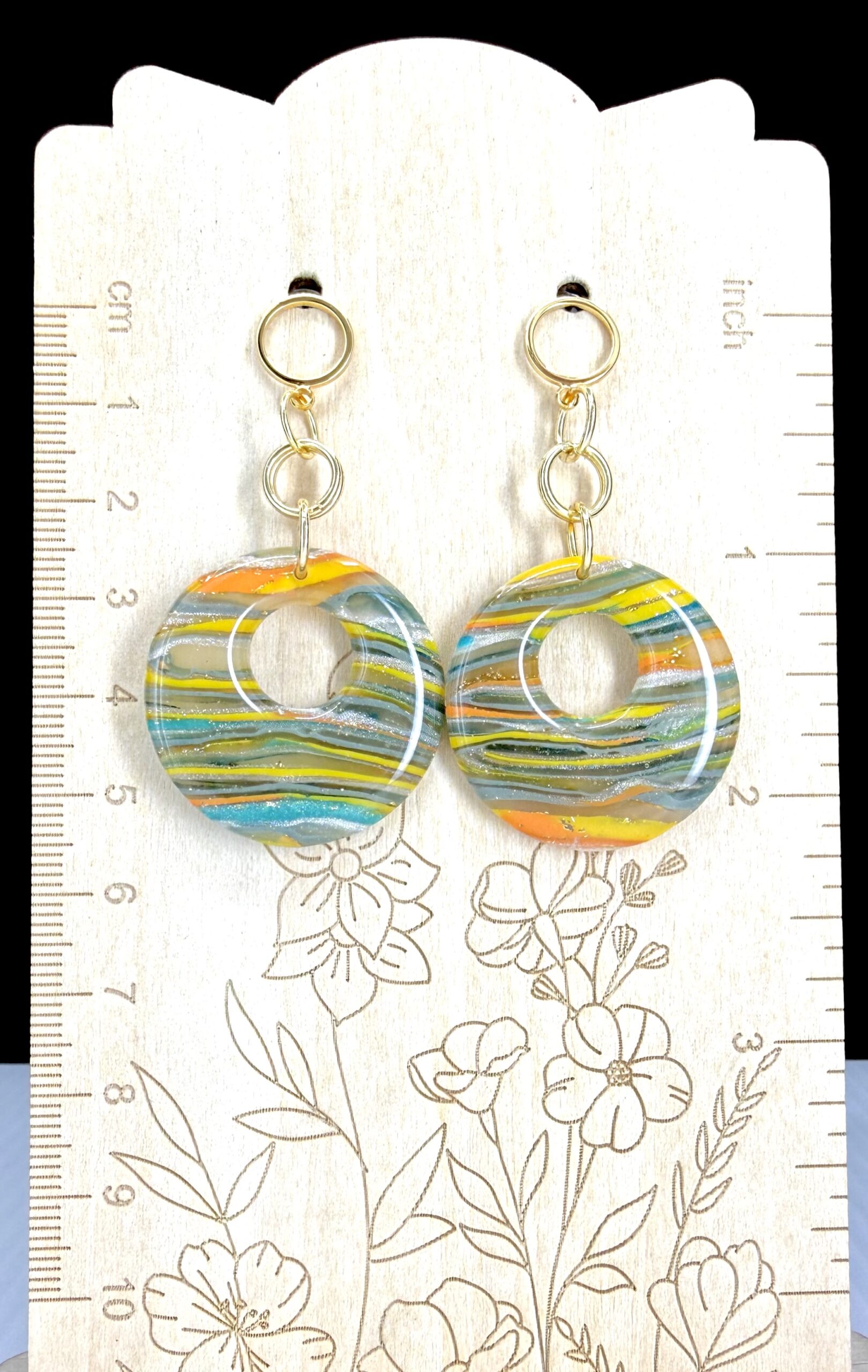 Sunset Tides Small Hoop Earrings - Image 3
