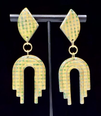 Golden Emerald Checkered Arched Earrings