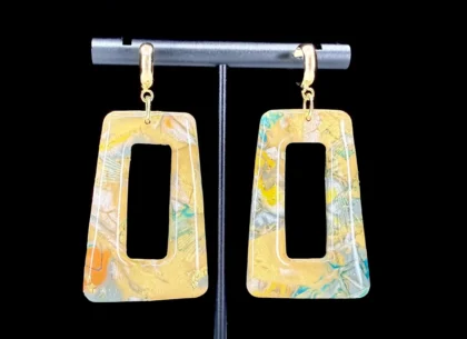 Beachy Luxe Open Rectangle Drop Earrings