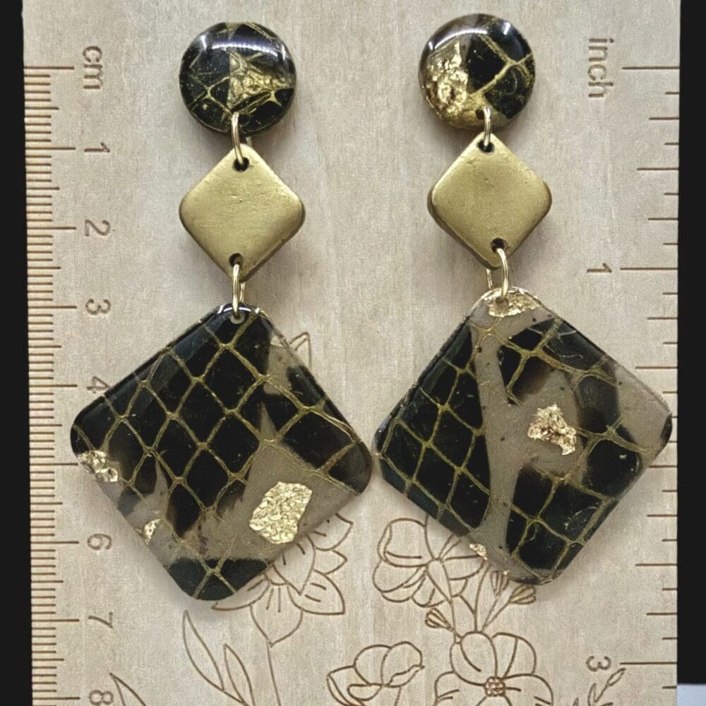 Guilded Luxe Snake Skin Geo Stacked Dangle Earrings - Image 4