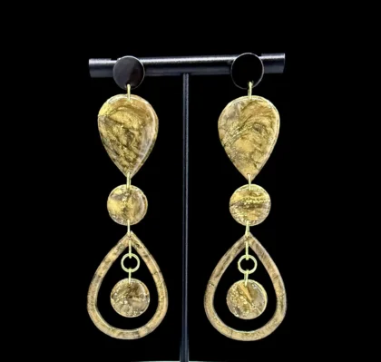 Black and Gold Cascading Earrings with Inner Circle Swing