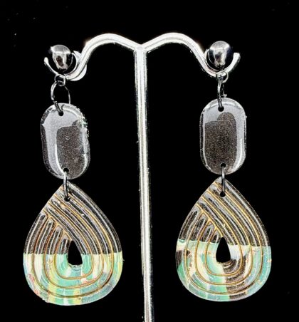 Retro Luxe Teardrop Earrings