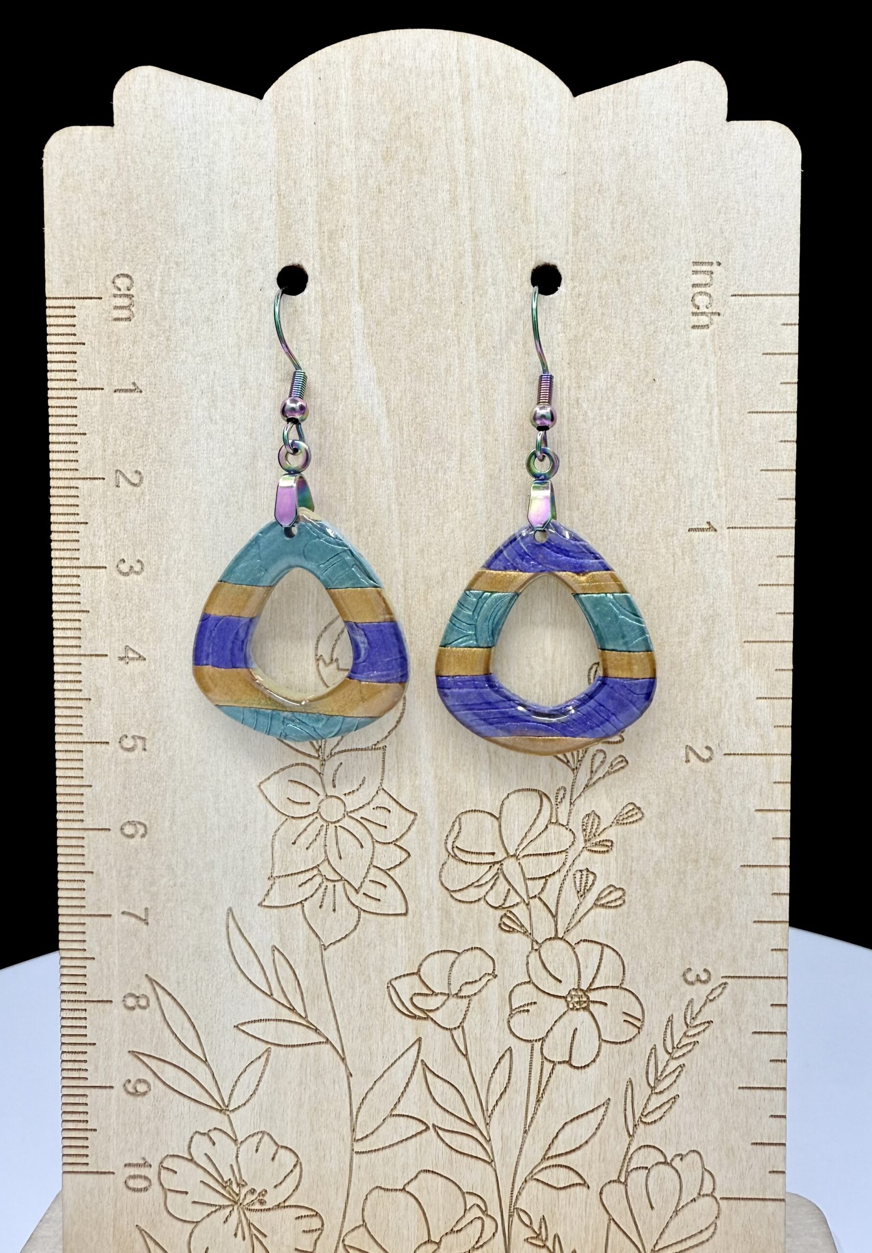 Velvet Stripe Open Triangle Earrings - Image 3