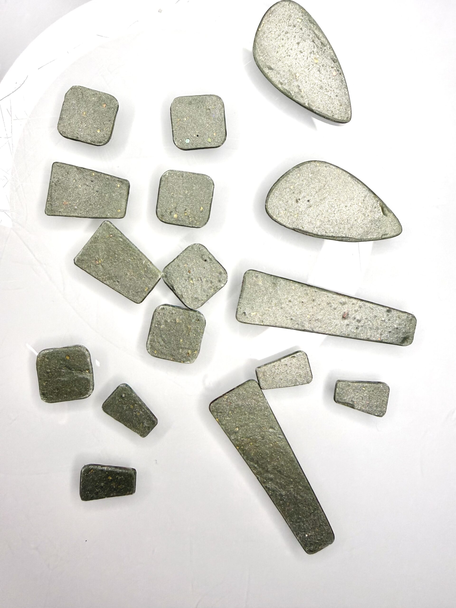 - Image 3