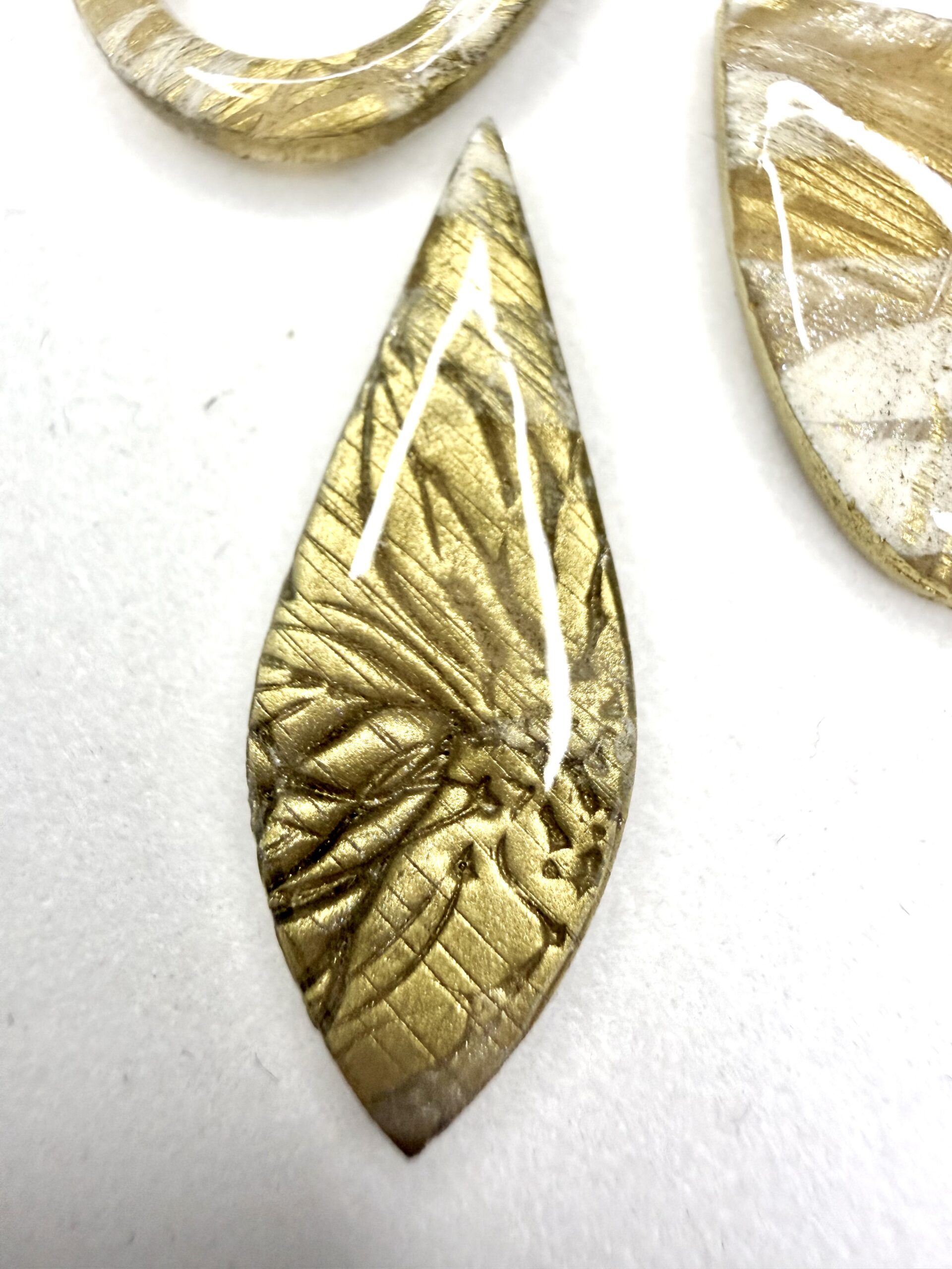 Golden Brushed Floral Cabochons - Image 3