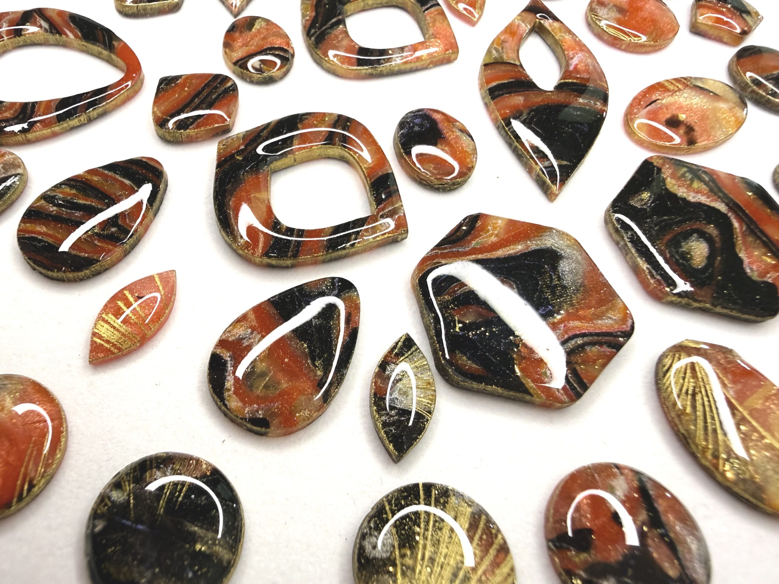 Earthen Lava Bed Cabochon Collection